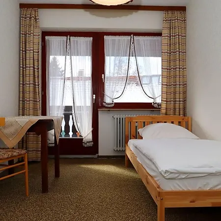 Hotel-pension Zum Bierhaus 3*