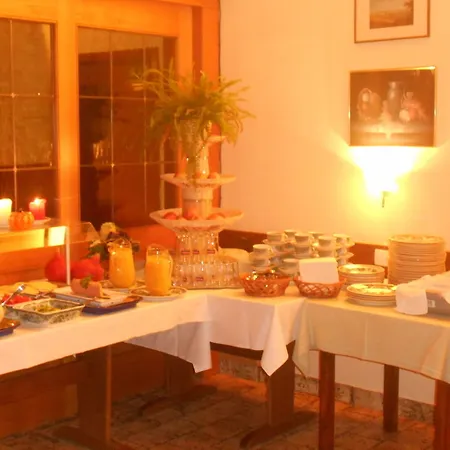 Hotell Hotel-pension Zum Bierhaus Rötenbach