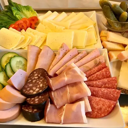 Hotell Hotel-pension Zum Bierhaus 3*